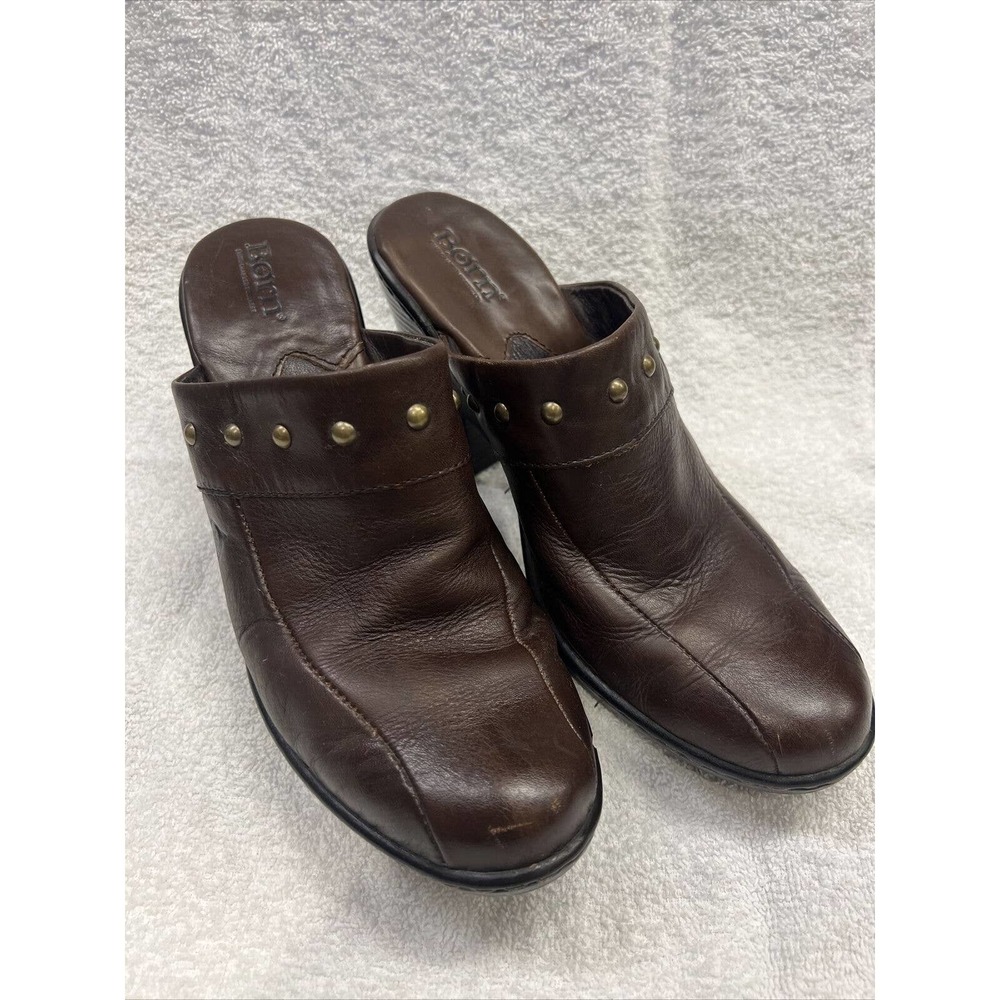 Born Brown Leather clogs mules 3” Heels W61251 studded Womens Size 9 Shoes EUC!